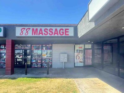 88 Massage (Table Shower)