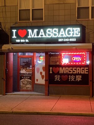 I <3 (love) Massage
