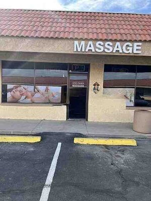 Gold Panda Massage